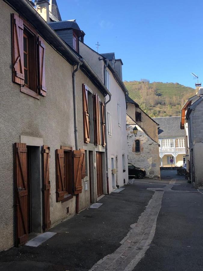 Agreable Maison Au Centre D'Arreau Pour 8 Pers Экстерьер фото
